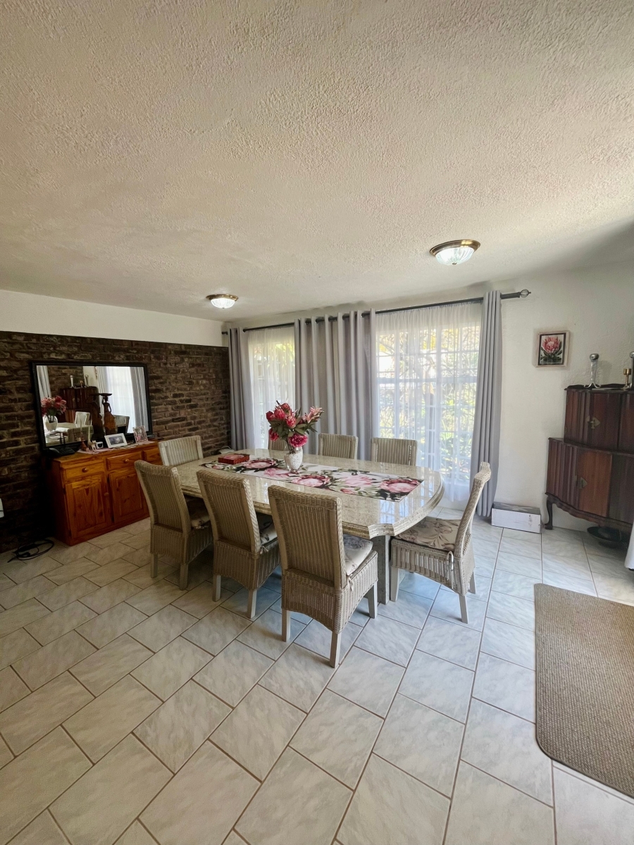 4 Bedroom Property for Sale in Wilkoppies North West